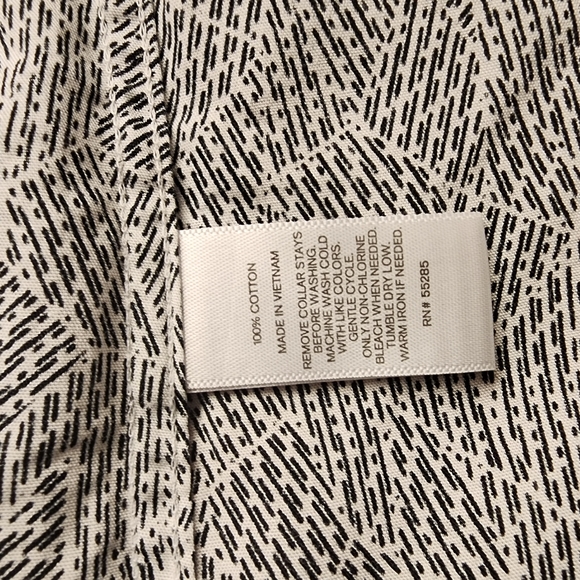 Express Men's White Long Sleeve M Button Up/Down Medium Slim Fit Great Condition - Picture 8 of 8